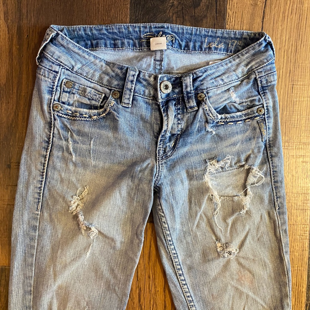 Vintage distressed Silver jeans - Picture 3 of 5